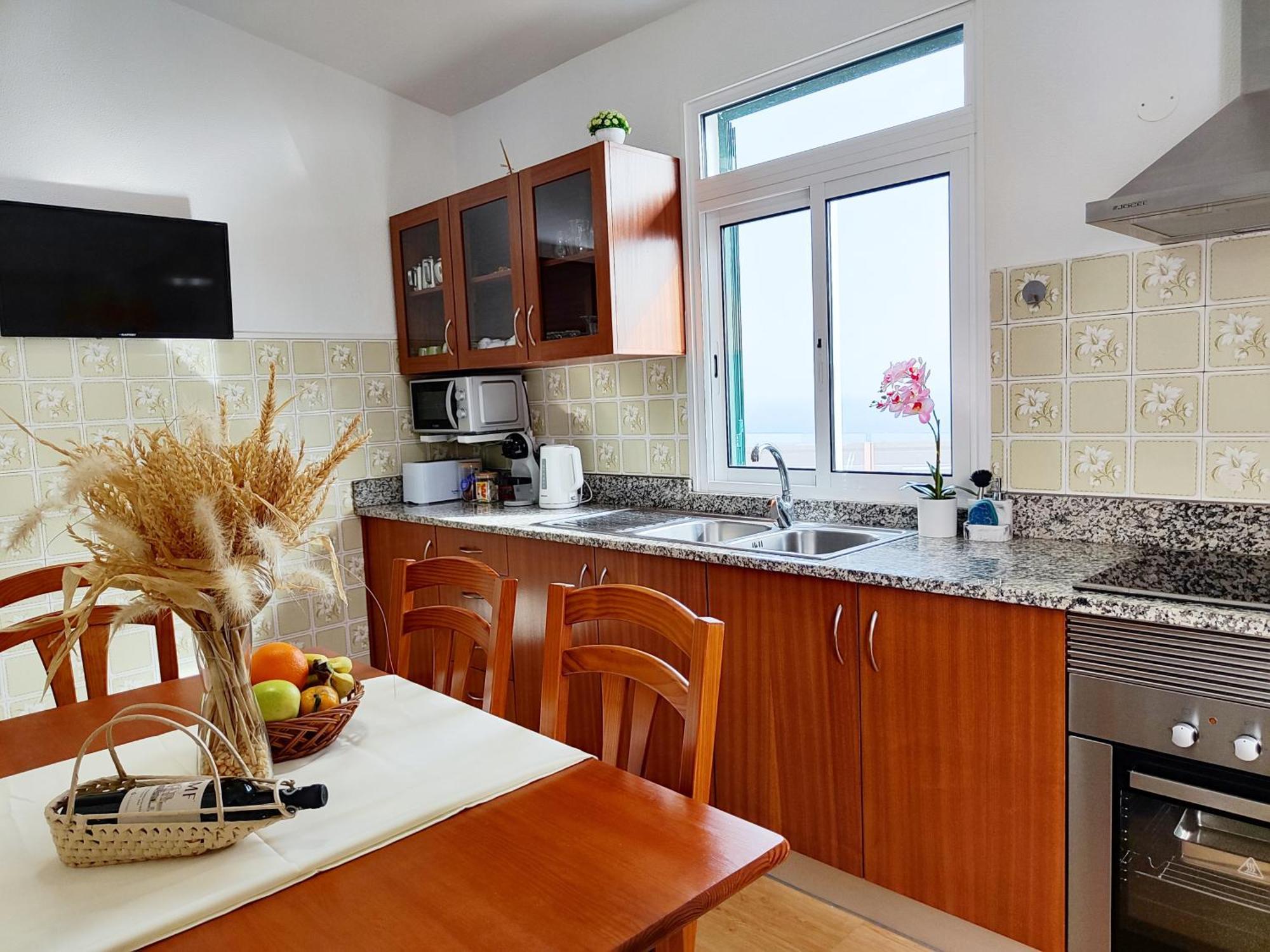Gateone Al Airport View House Machico (Madeira) Exterior foto